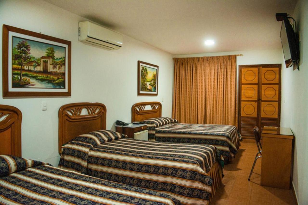 Hotel Chucarima Cucuta Bagian luar foto